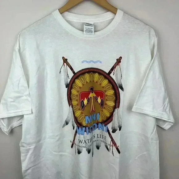 Native American Inspired Welcome T-Shirt - Unique Graphic Tee - Picture 2 of 5